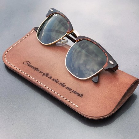 Toc de ochelari din piele personalizat