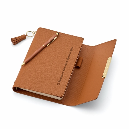 Agenda femei gravata cu nume